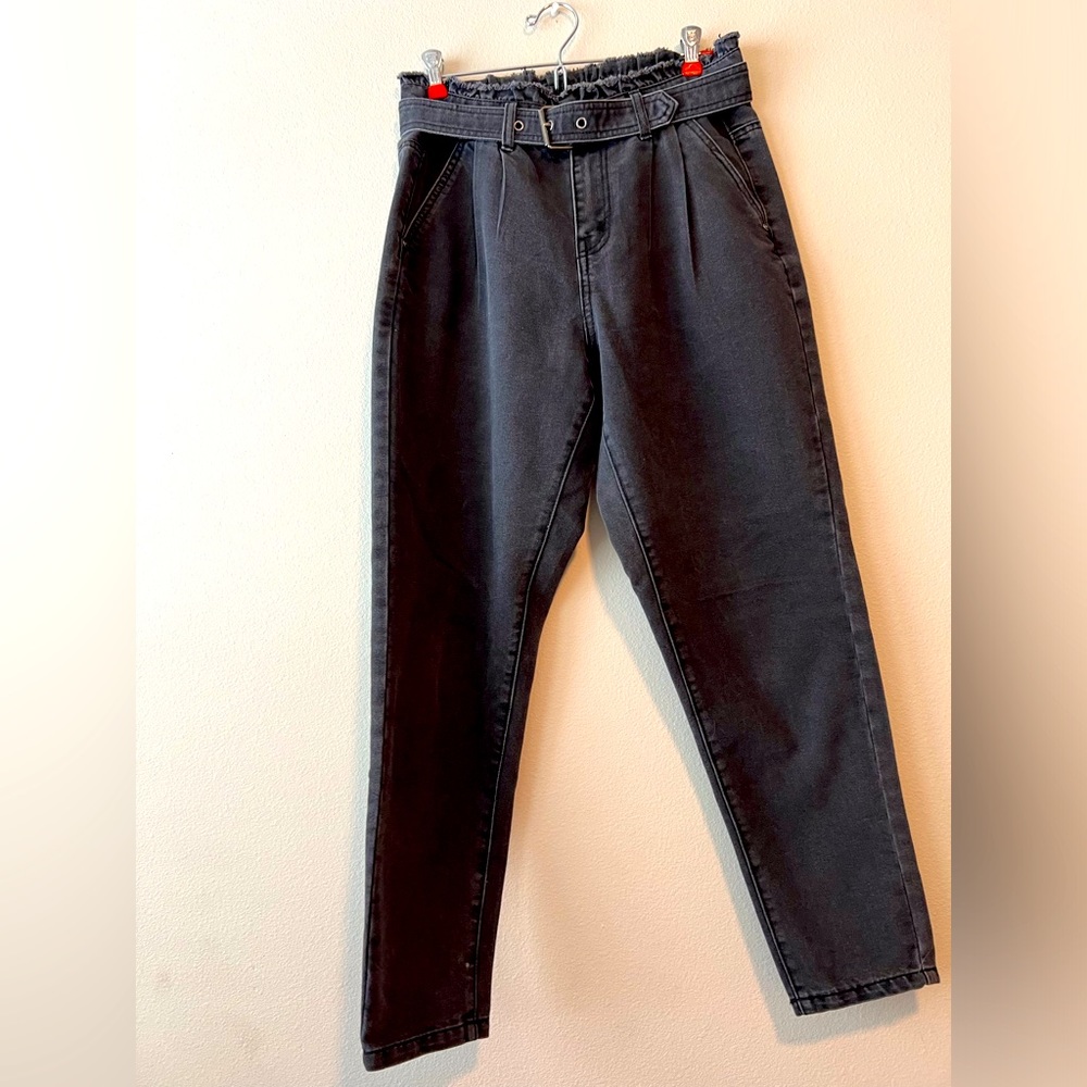 Paperbag Jean